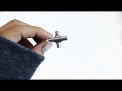 Z bliska: Wytrzymały materiał ze stali nierdzewnej, aluminiowy kanał T z grubością 1,0 mm