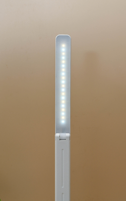 Światła dotykowe LED Łóżko Bateria USB Przenośne lampy do czytania do salonu