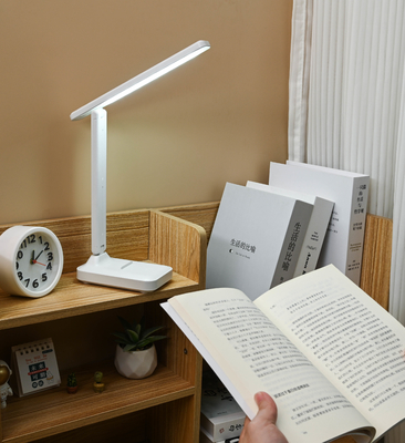 Światła dotykowe LED Łóżko Bateria USB Przenośne lampy do czytania do salonu