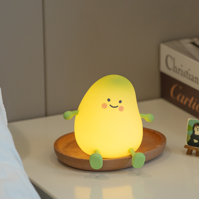 Cute Design Cute Night Light Lamp Z Małym Mango Designem I 18650 Litium Battery 5h-40h Czas użytkowania