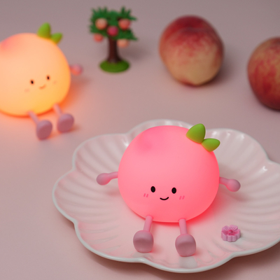 Najnowsze Cute Peach Silicone Night Light Przykrywacz ochronny dla oczu Lampa nocna do sypialni dla niemowląt Kolorowe oświetlenie nocne