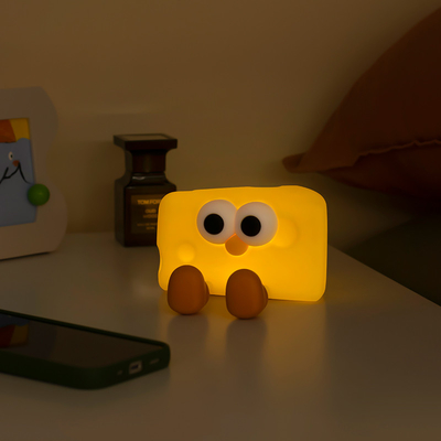 Chińska Fabryka Nowoczesny Design USB Powtórnie ładowany silikonowy światło nocne lampy dla dzieci inteligentne oświetlenie domowe z serem