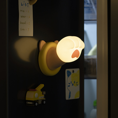 Fabryka Cute Sleeping Control CAT PAW USB Lampy sypialne Silicone Lampy Powtórnie ładowalne Touch Light Silicone Night Light