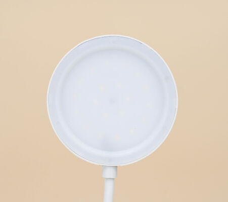 Całkowity dziecięcy nowoczesna lampa stołowa LED szyja Clip-On Touch Control USB naładowalne białe światło nocne do nauki studentów