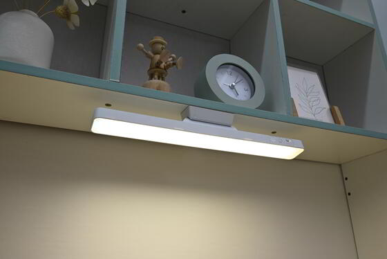 Ładowalna przez USB lampka do czytania z płynną regulacją jasności, nowoczesny design, magnetyczne oświetlenie szafkowe, obrotowe lampy ścienne, ładowalne