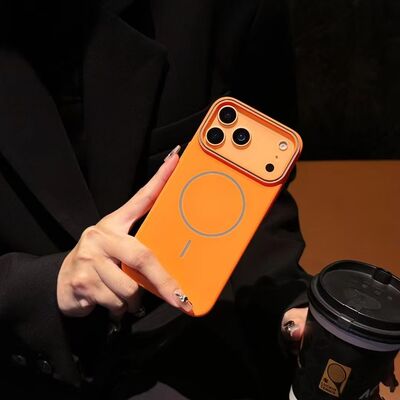 Wzorek INS Magnetyczny z przyciskami metalowymi z funkcją pełnej ochrony przed wstrząsem dla iPhone'a 13 14 15 16 17 PRO Max