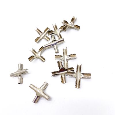 2.0mm Model Typ Klip Przejście 2.0mm Solidny składnik zabezpieczony