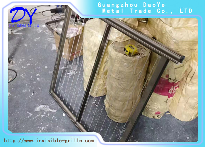 Poręcze druciane Poręcze druciane ze stali nierdzewnej Niewidoczna fabryka kratek