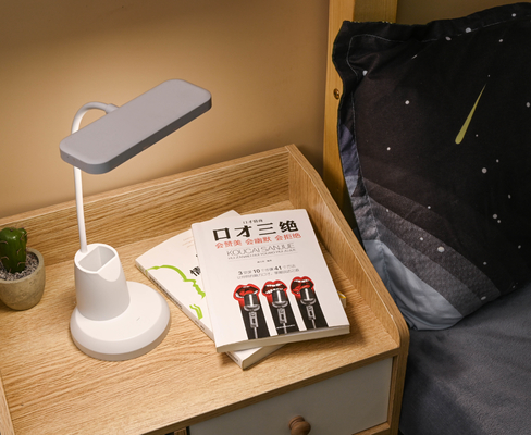Lampa stołowa LED z kontrolą dotykową z temperaturą koloru 6500-8000K 5W Moc 10 żarówek Małe lampy stołowe