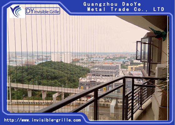 Zewnętrzny aluminiowy profil bezpieczeństwa 6m Niewidoczny grill balkonowy